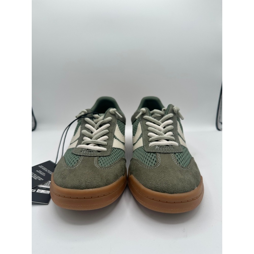 NWOB Madden NYC Womens Sneakers 7 Olive Green Pink Low Top Gum Sole Skater Shoes - Picture 2 of 11
